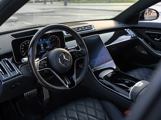 Black Mercedes S500, 2022 Photo 6