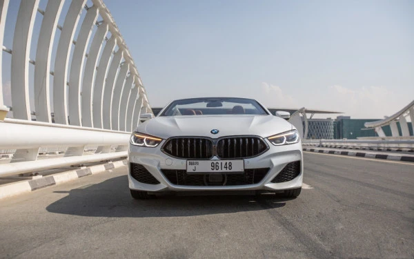 White BMW 840i cabrio, 2021 Photo 1