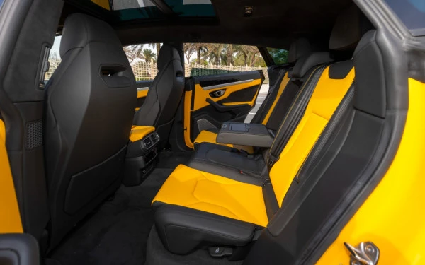Yellow Lamborghini Urus, 2023 Photo 26